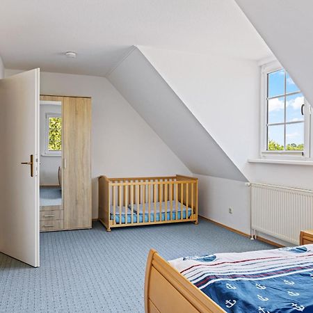 Ferienwohnung "Flori'S Ponyhof" Kröpelin Екстериор снимка